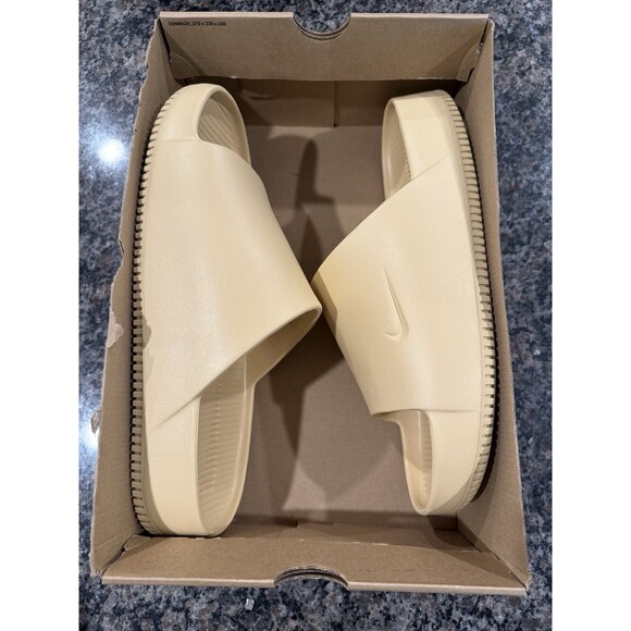 Size 16 Nike Calm Slide Sesame Mens Casual Slide Sandals Slip On FD4116-200 - Picture 6 of 7